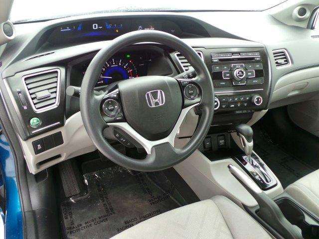 Honda Civic 2013 photo 8